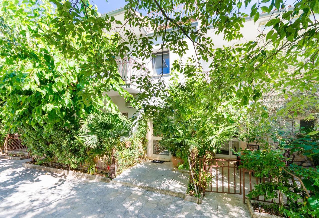 Apartments Massimo Rovinj Exterior foto